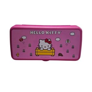 Tupperware Hello Kitty 2011 Lunch Box